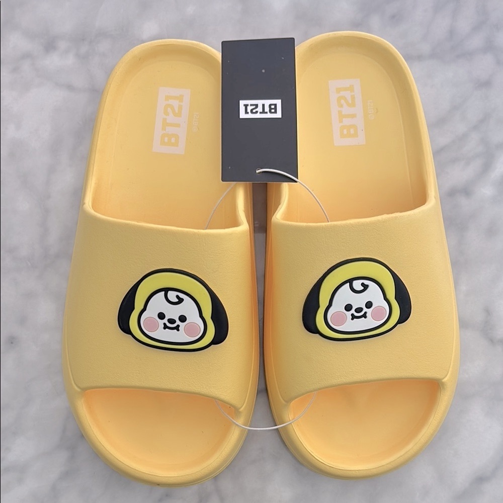 BT21 Chimmy Character Slipper - Yellow